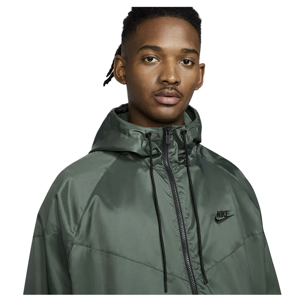 giacca a vento nike verde